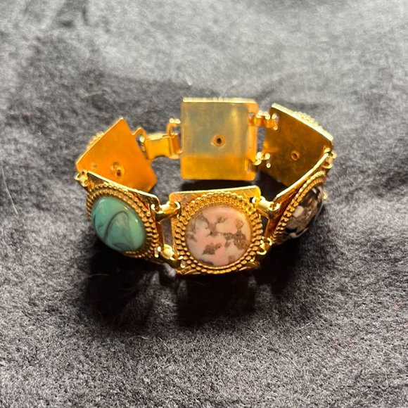 Vintage Gold-Tone Mixed Plastic Cabochon Bracelet 6 ¾” - Picture 6 of 7